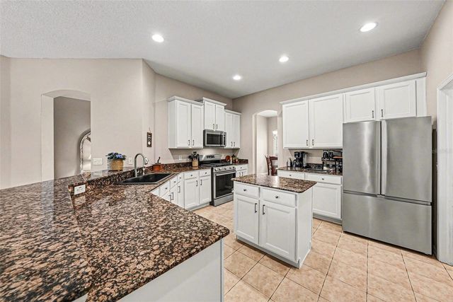 12251 CREEK EDGE DRIVE, Riverview, FL 33579