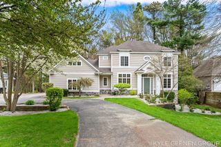 2918 Foxboro Lane, Holland, MI 49424