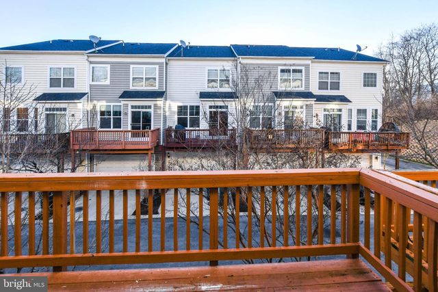 404 AVA WAY NE, Washington, DC 20017