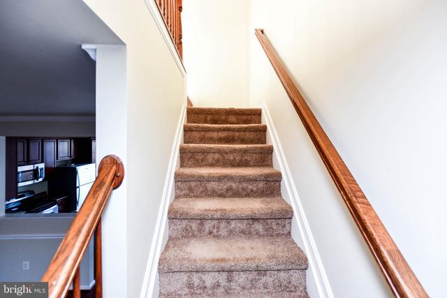 404 AVA WAY NE, Washington, DC 20017