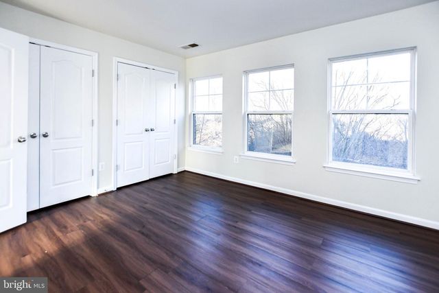 404 AVA WAY NE, Washington, DC 20017