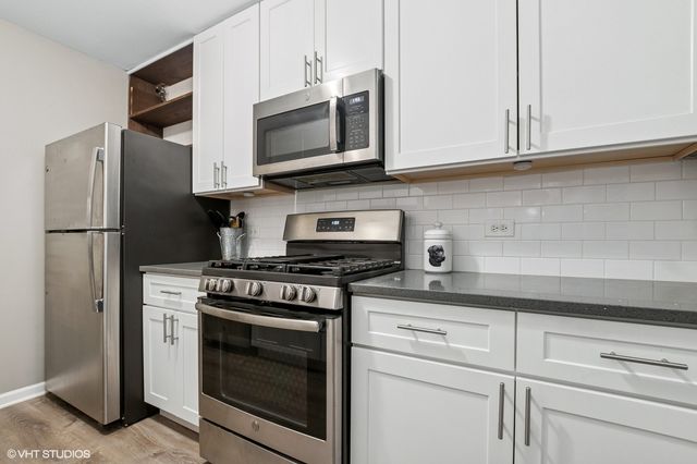 49 Orchard Terrace 1, Lombard, IL 60148
