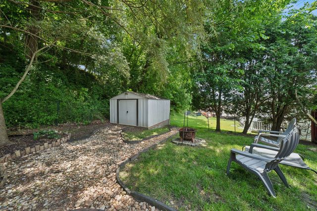 315 Fairview Drive, Manor, PA 15642