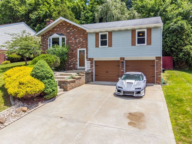 315 Fairview Drive, Manor, PA 15642