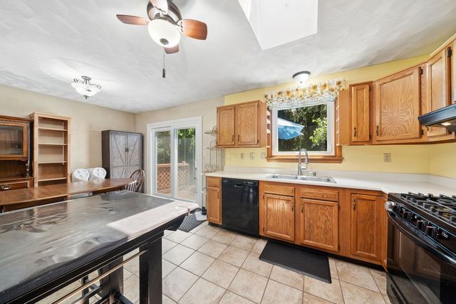 315 Fairview Drive, Manor, PA 15642