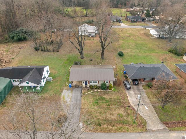 530 Elm St., Clinton, KY 42031