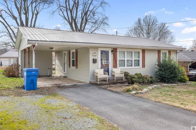 530 Elm St., Clinton, KY 42031