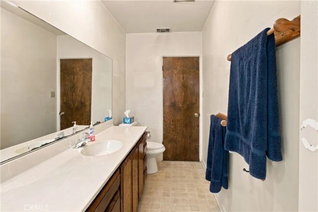 2043 N Maple, Burbank, CA 91505