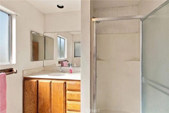 2043 N Maple, Burbank, CA 91505