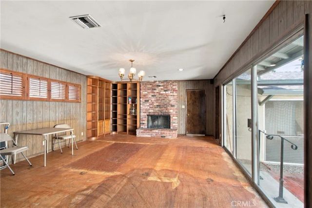 2043 N Maple, Burbank, CA 91505