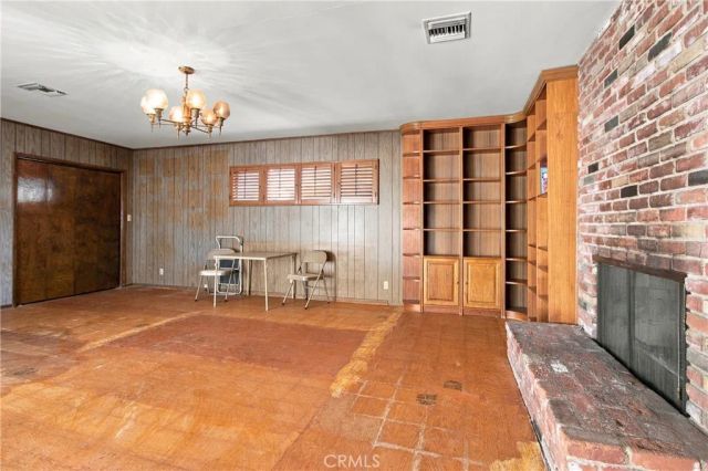 2043 N Maple, Burbank, CA 91505