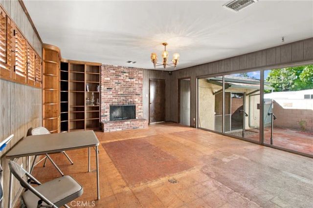 2043 N Maple, Burbank, CA 91505