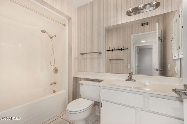 9428 W CEDAR HILL Circle N, Sun City, AZ 85351