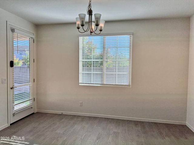 905 S CANAL Drive 5, Chandler, AZ 85225