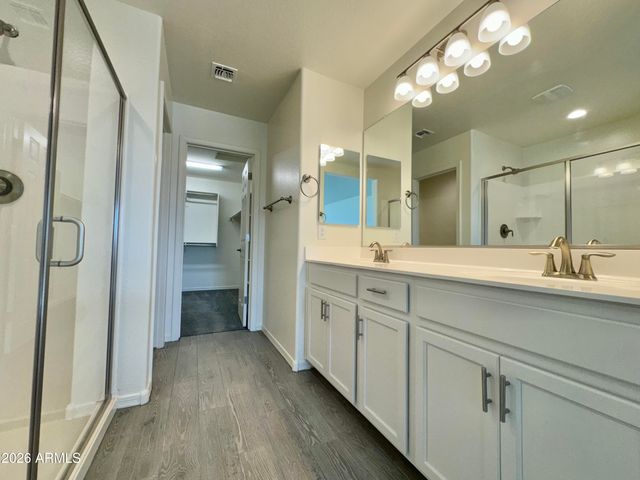 905 S CANAL Drive 5, Chandler, AZ 85225