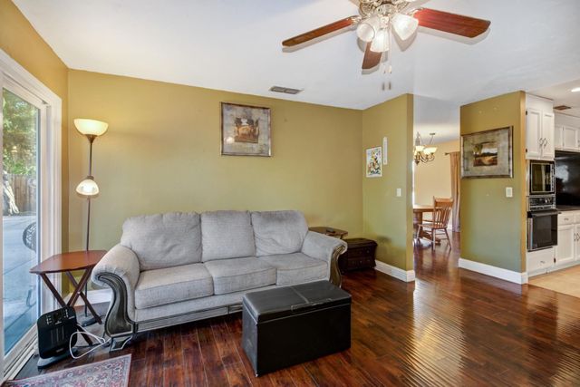 6600 Indian River Dr, Citrus Heights, CA 95621