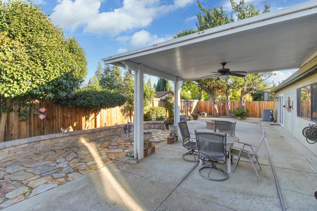 6600 Indian River Dr, Citrus Heights, CA 95621
