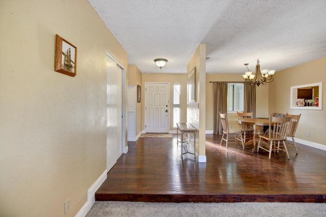 6600 Indian River Dr, Citrus Heights, CA 95621