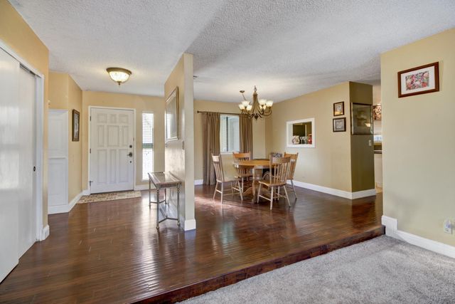 6600 Indian River Dr, Citrus Heights, CA 95621