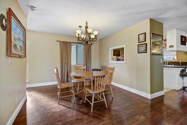 6600 Indian River Dr, Citrus Heights, CA 95621