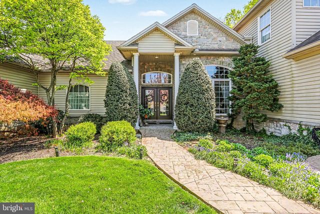 844 VICTORIA LN, Palmyra, PA 17078