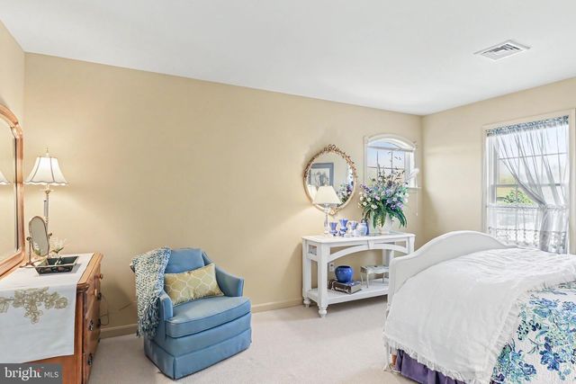 844 VICTORIA LN, Palmyra, PA 17078