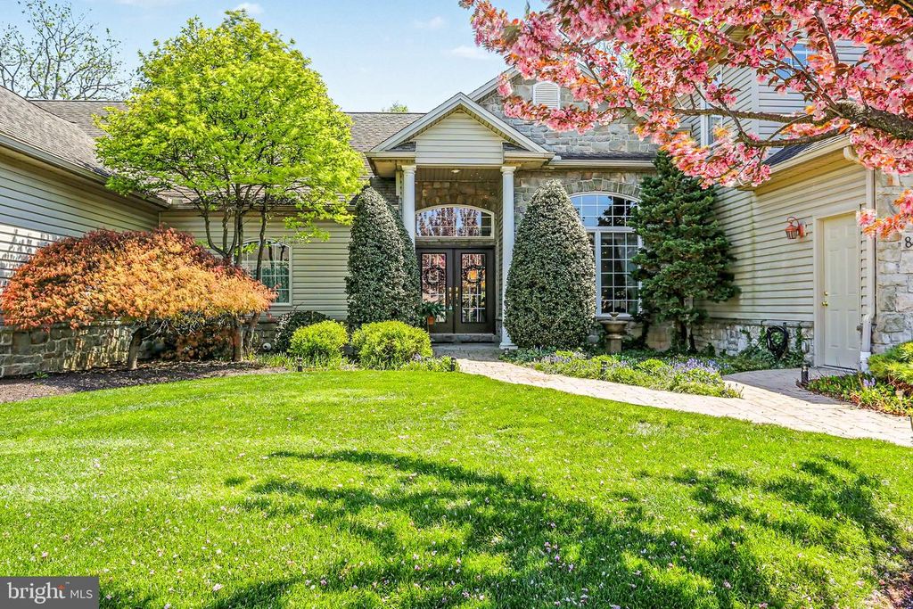 844 VICTORIA LN, Palmyra, PA 17078