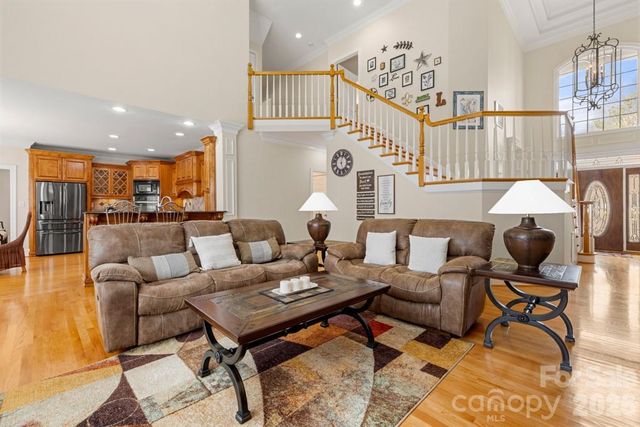 1221 Silver Arrow Court, Fort Mill, SC 29715