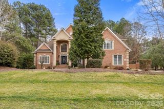 1221 Silver Arrow Court, Fort Mill, SC 29715