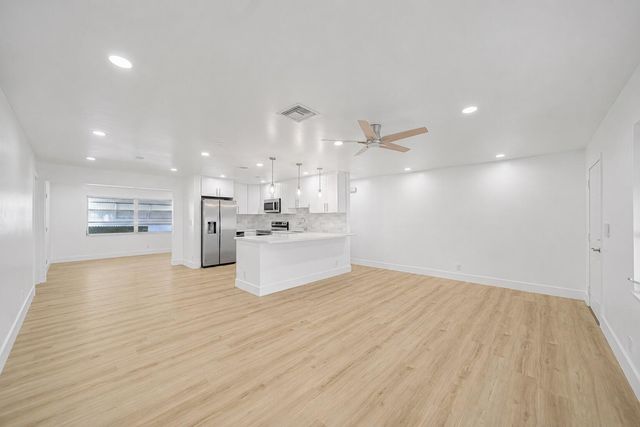 2106 Alfred Drive, Boynton Beach, FL 33426