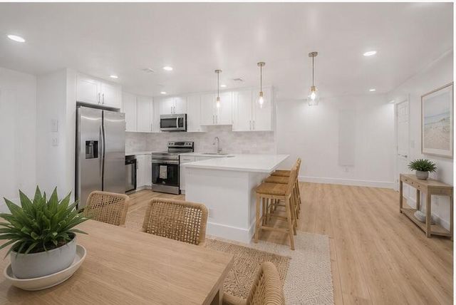 2106 Alfred Drive, Boynton Beach, FL 33426