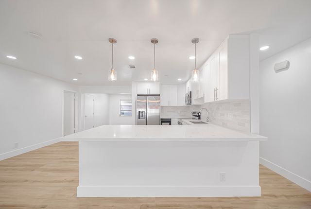 2106 Alfred Drive, Boynton Beach, FL 33426