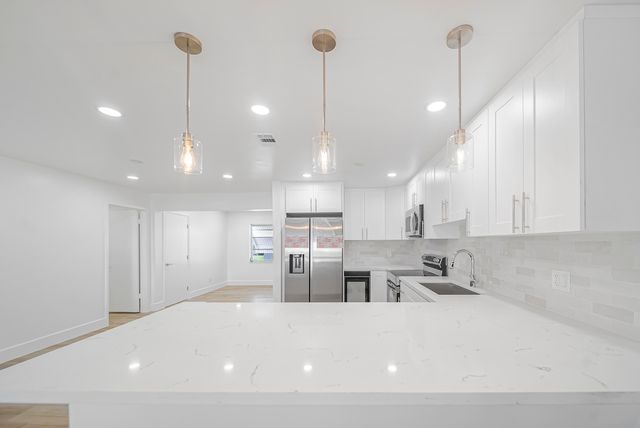 2106 Alfred Drive, Boynton Beach, FL 33426
