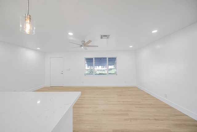 2106 Alfred Drive, Boynton Beach, FL 33426