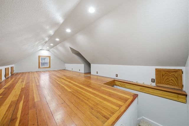 525 High Street, Grinnell, IA 50112