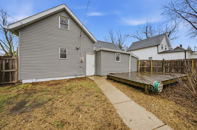 525 High Street, Grinnell, IA 50112