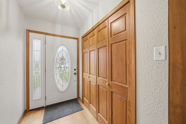 525 High Street, Grinnell, IA 50112