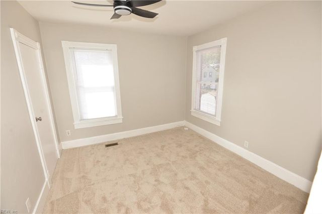 1700 McDaniel ST, Portsmouth, VA 23704