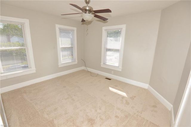 1700 McDaniel ST, Portsmouth, VA 23704