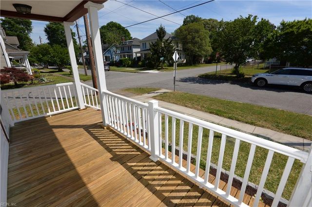 1700 McDaniel ST, Portsmouth, VA 23704