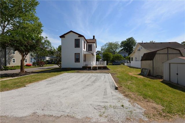 1700 McDaniel ST, Portsmouth, VA 23704