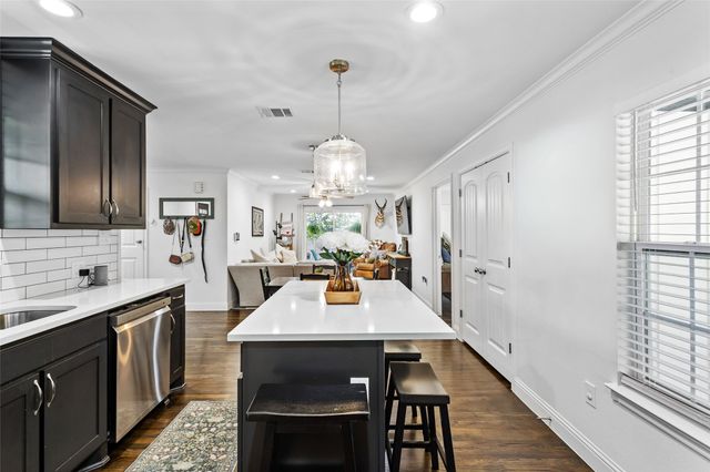 2025 Loop 820, Fort Worth, TX 76134