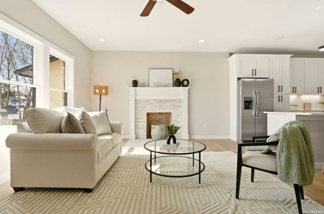 293 Lovera, San Antonio, TX 78212