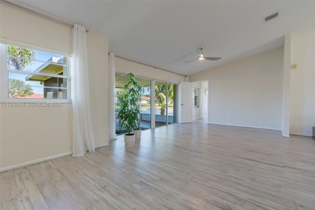 4024 Summer Chase Court, Lake Worth, FL 33467