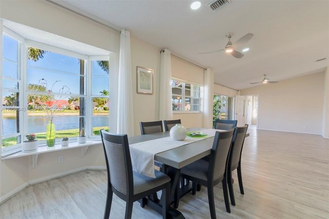 4024 Summer Chase Court, Lake Worth, FL 33467