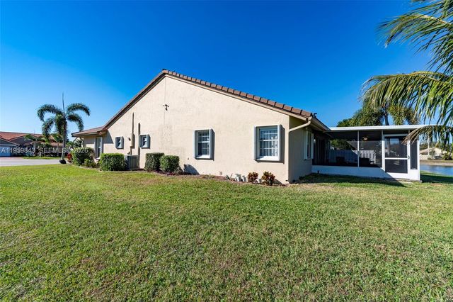 4024 Summer Chase Court, Lake Worth, FL 33467