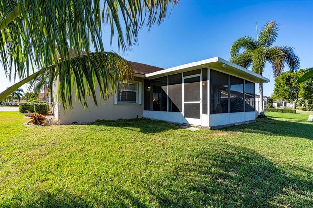 4024 Summer Chase Court, Lake Worth, FL 33467