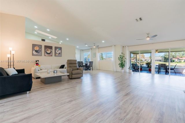 4024 Summer Chase Court, Lake Worth, FL 33467