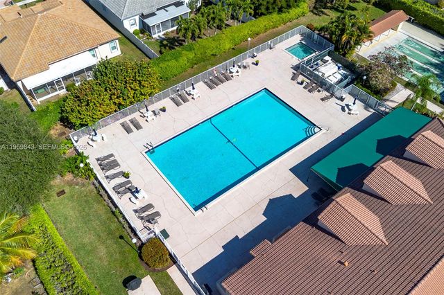 4024 Summer Chase Court, Lake Worth, FL 33467