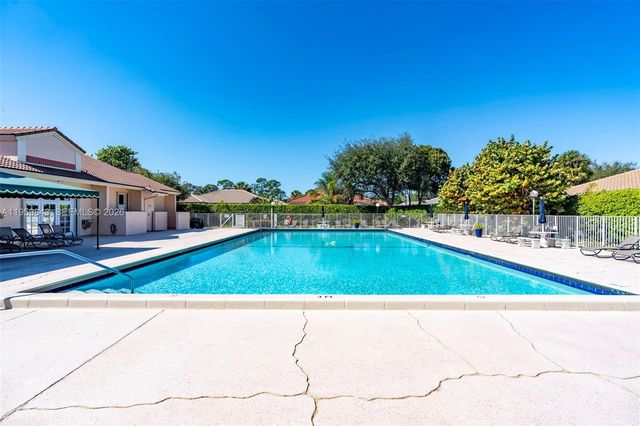 4024 Summer Chase Court, Lake Worth, FL 33467